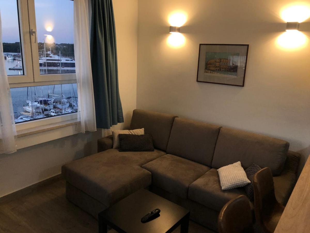 Pula Center Seaview Apartment Экстерьер фото